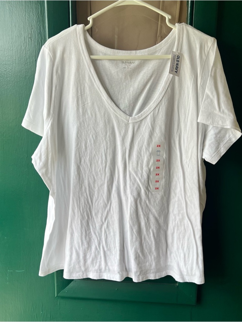 Old Navy Women’s White V-Neck Short Sleeve Tee - 2X